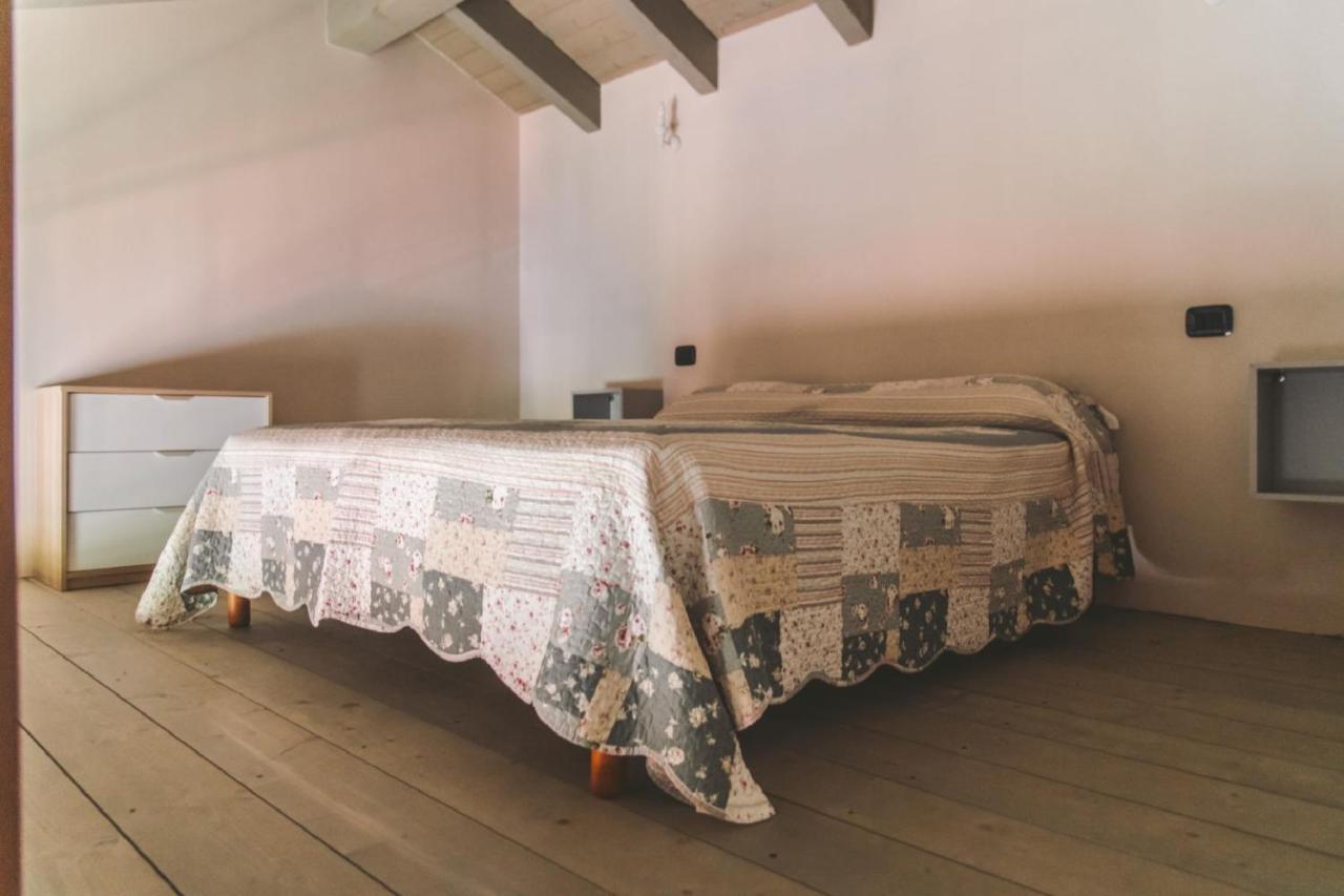 Agriturismo Bassanine Monticelli dʼOngina Eksteriør billede