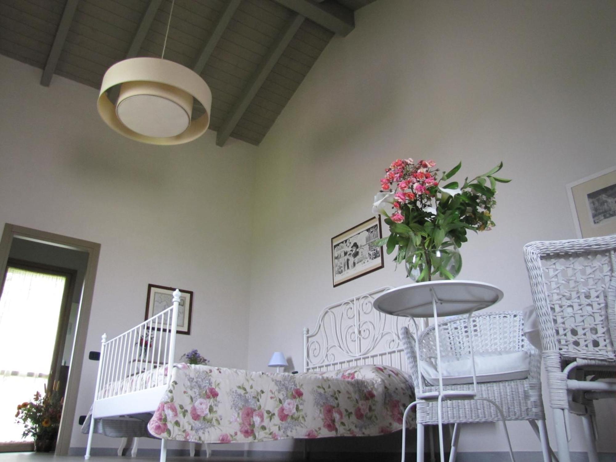Agriturismo Bassanine Monticelli dʼOngina Værelse billede