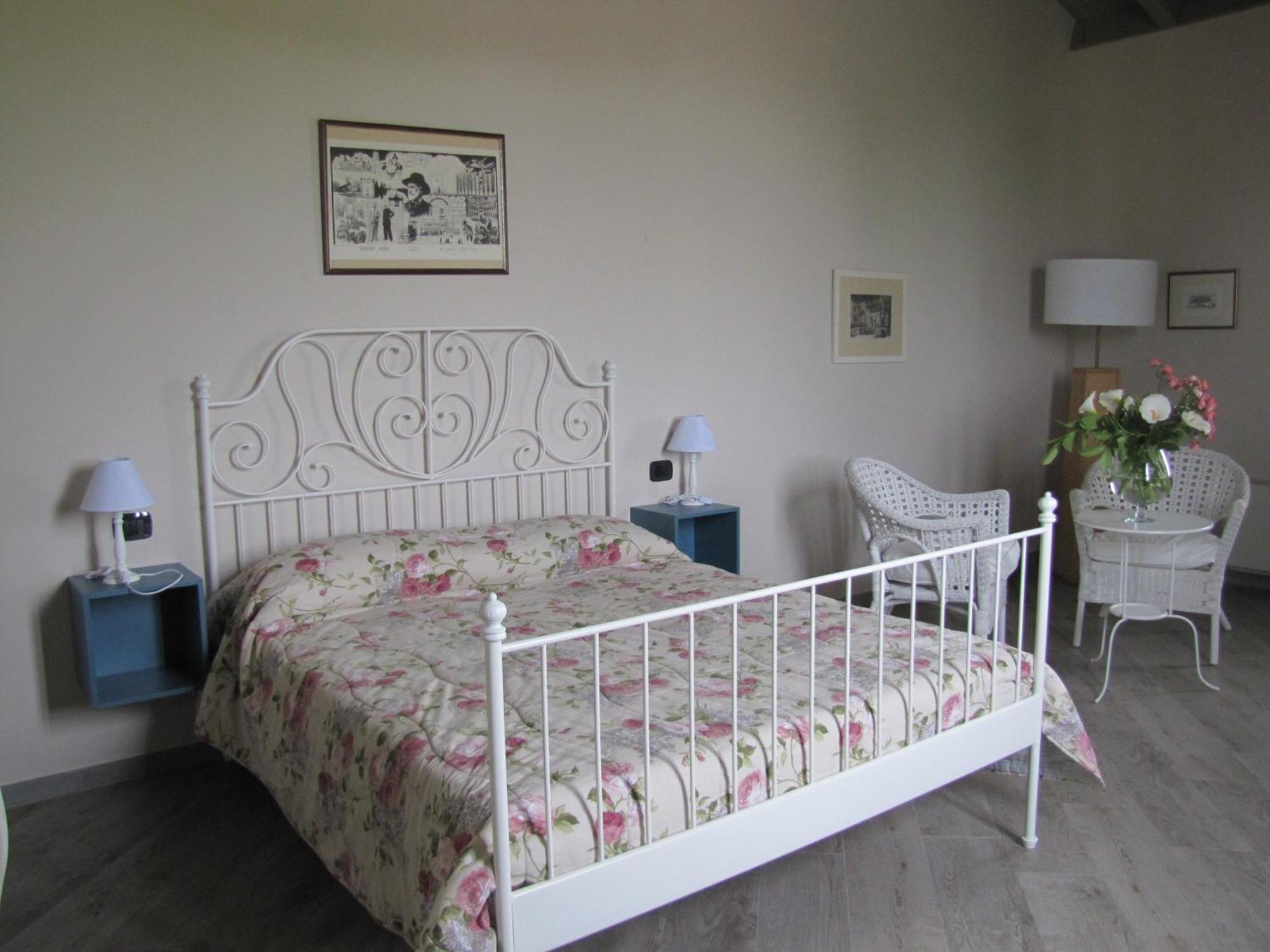 Agriturismo Bassanine Monticelli dʼOngina Værelse billede