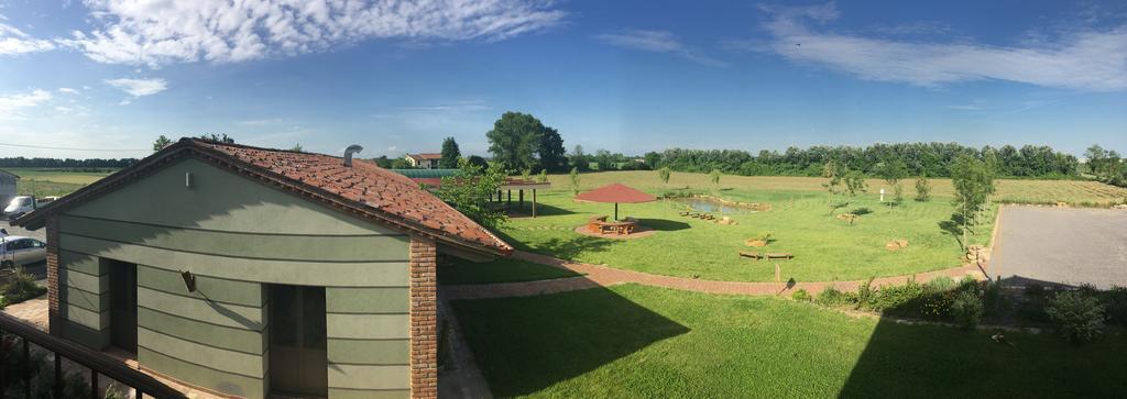Agriturismo Bassanine Monticelli dʼOngina Eksteriør billede