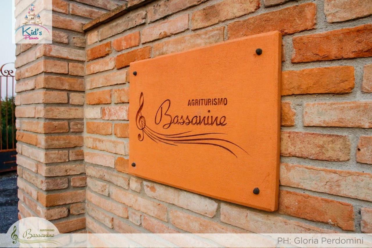 Agriturismo Bassanine Monticelli dʼOngina Eksteriør billede